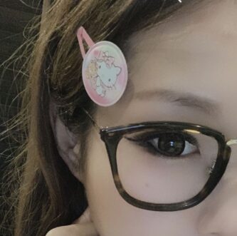 ギャル曽根　メガネ